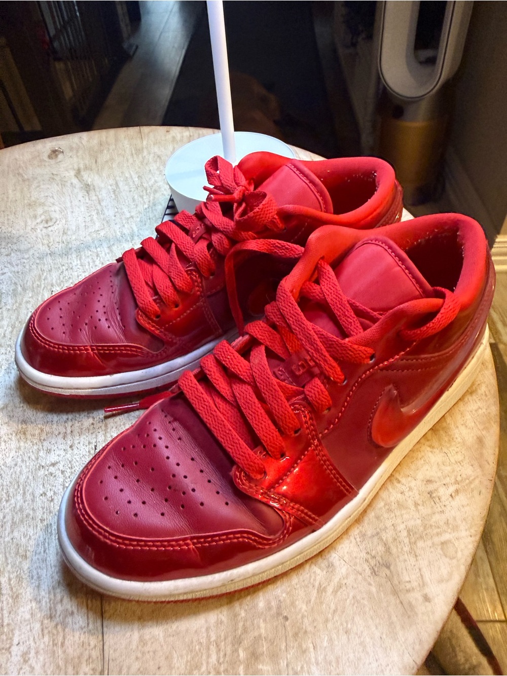 Red Women’s Low-Top Sneakers - Stylish Everyday Shoe